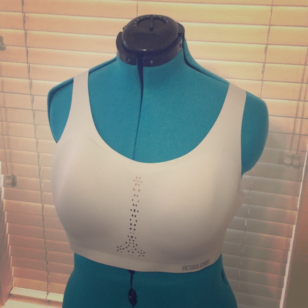 VICTORIA'S SECRET SPORT ANGEL MAX SPORT BRA